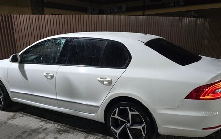 Skoda Superb III рестайлинг, 2015 год, 1 300 000 рублей, 3 фотография