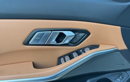 BMW 3 серия, 2025 год, 6 280 000 рублей, 15 фотография