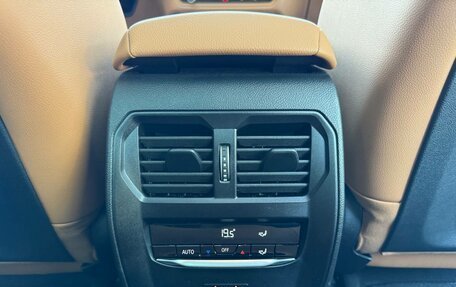 BMW 3 серия, 2025 год, 6 280 000 рублей, 34 фотография