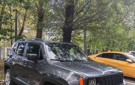 Jeep Renegade I рестайлинг, 2022 год, 2 490 000 рублей, 6 фотография