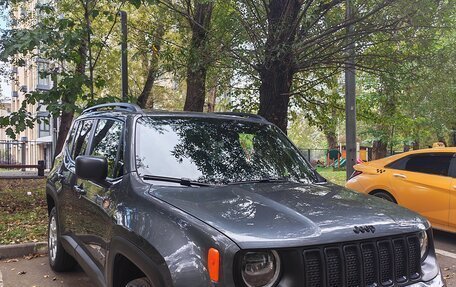 Jeep Renegade I рестайлинг, 2022 год, 2 490 000 рублей, 8 фотография