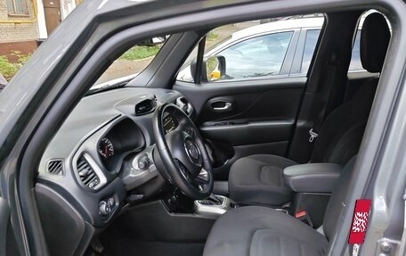 Jeep Renegade I рестайлинг, 2022 год, 2 490 000 рублей, 18 фотография