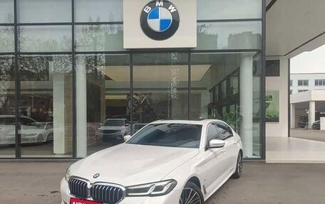 BMW 5 серия, 2023 год, 5 600 000 рублей, 1 фотография