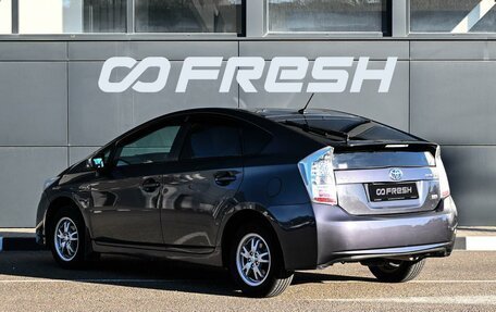 Toyota Prius, 2011 год, 949 000 рублей, 2 фотография