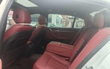 BMW 5 серия, 2023 год, 5 600 000 рублей, 8 фотография