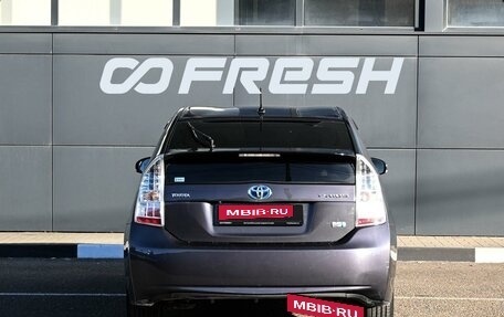 Toyota Prius, 2011 год, 949 000 рублей, 4 фотография