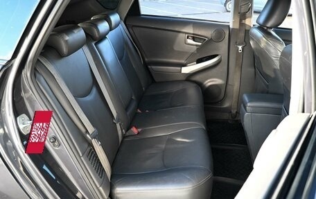 Toyota Prius, 2011 год, 949 000 рублей, 7 фотография