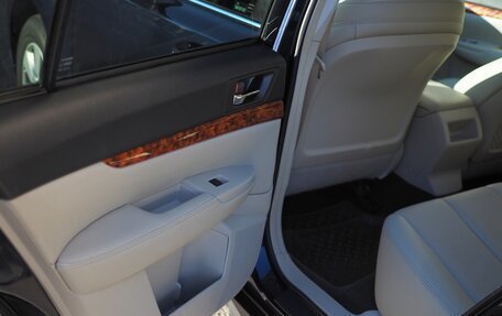 Subaru Outback IV рестайлинг, 2012 год, 1 320 000 рублей, 19 фотография