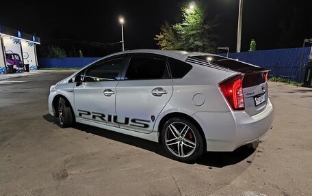 Toyota Prius, 2009 год, 1 220 000 рублей, 8 фотография