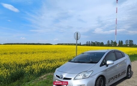 Toyota Prius, 2009 год, 1 220 000 рублей, 4 фотография