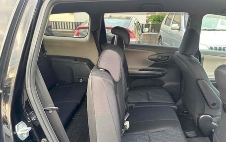 Toyota Wish II, 2012 год, 958 000 рублей, 23 фотография