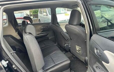 Toyota Wish II, 2012 год, 958 000 рублей, 24 фотография