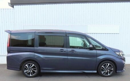 Honda Stepwgn IV, 2021 год, 2 035 000 рублей, 8 фотография