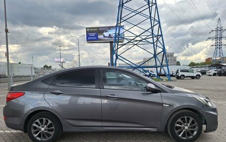 Hyundai Solaris II рестайлинг, 2012 год, 620 000 рублей, 3 фотография
