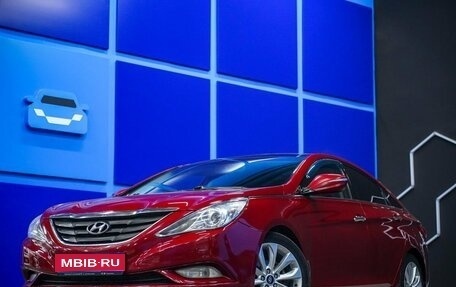 Hyundai Sonata VI, 2012 год, 1 049 000 рублей, 1 фотография