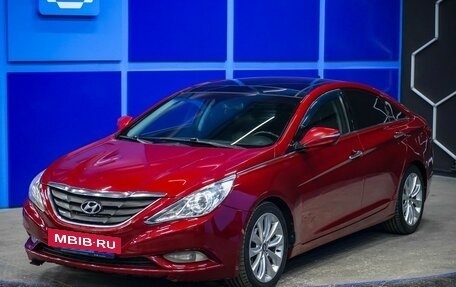 Hyundai Sonata VI, 2012 год, 1 049 000 рублей, 2 фотография