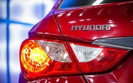 Hyundai Sonata VI, 2012 год, 1 049 000 рублей, 19 фотография