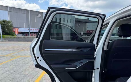 Haval H6, 2023 год, 1 050 000 рублей, 14 фотография
