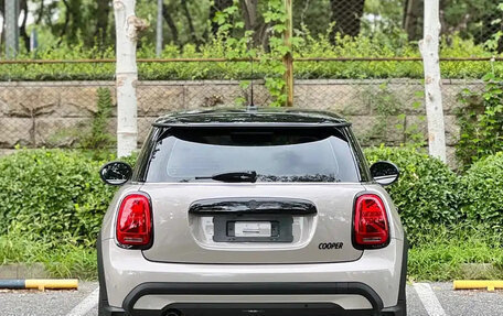 MINI Hatch, 2023 год, 1 999 017 рублей, 6 фотография