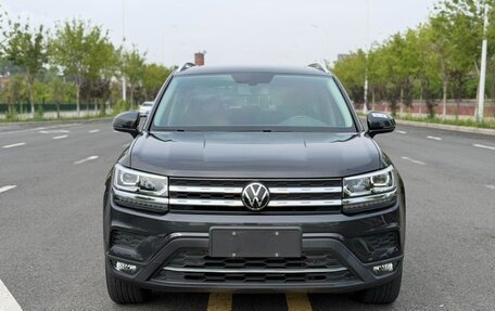 Volkswagen Tharu, 2022 год, 1 675 000 рублей, 2 фотография