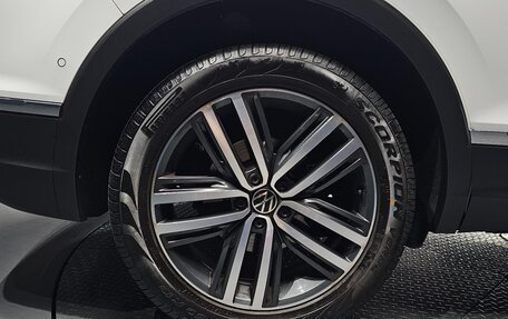 Volkswagen Tiguan II, 2022 год, 2 450 000 рублей, 28 фотография