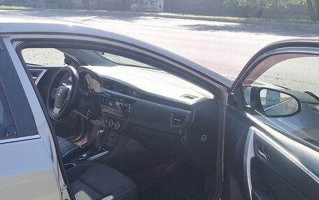 Toyota Corolla, 2013 год, 1 300 000 рублей, 2 фотография