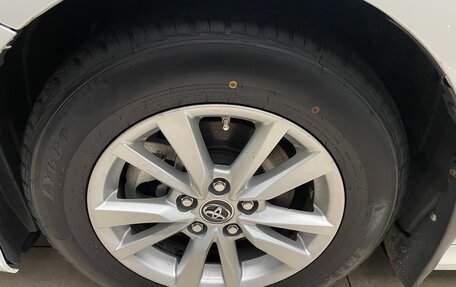 Toyota Camry, 2019 год, 2 600 000 рублей, 9 фотография