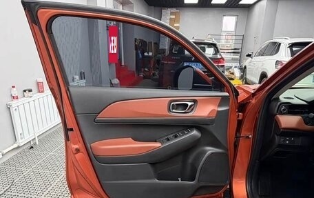 Honda Vezel, 2022 год, 1 470 000 рублей, 15 фотография