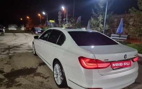BMW 7 серия, 2016 год, 3 400 000 рублей, 4 фотография