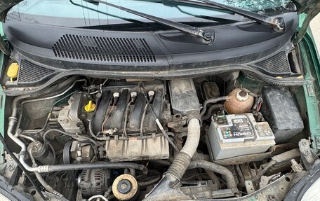 Renault Scenic III, 2000 год, 230 000 рублей, 10 фотография