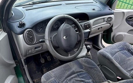 Renault Scenic III, 2000 год, 230 000 рублей, 12 фотография