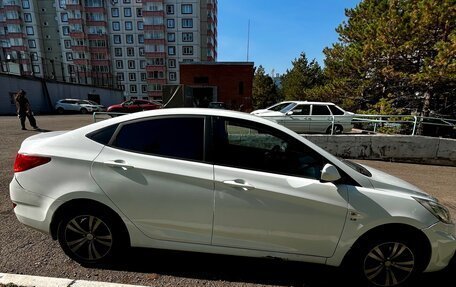 Hyundai Solaris II рестайлинг, 2013 год, 649 000 рублей, 2 фотография
