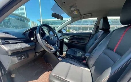 Toyota Yaris XP150 рестайлинг, 2023 год, 1 010 000 рублей, 13 фотография
