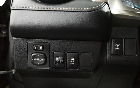 Toyota RAV4, 2013 год, 1 990 000 рублей, 15 фотография