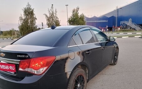 Chevrolet Cruze II, 2011 год, 730 000 рублей, 6 фотография