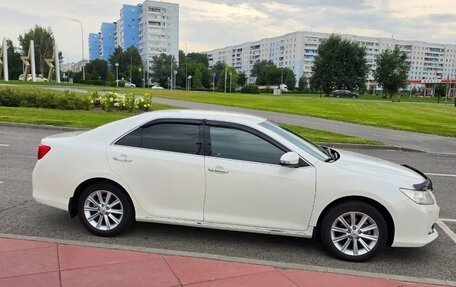 Toyota Camry, 2014 год, 1 640 000 рублей, 4 фотография