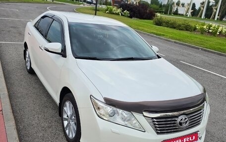 Toyota Camry, 2014 год, 1 640 000 рублей, 3 фотография