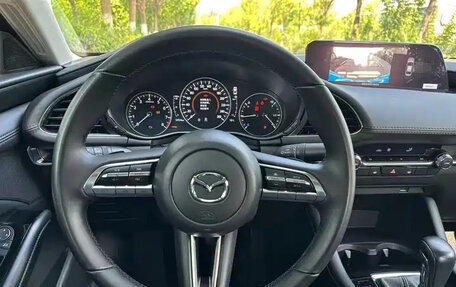 Mazda 3, 2025 год, 2 200 899 рублей, 16 фотография