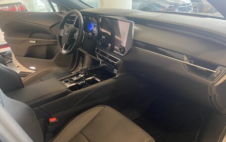 Lexus RX IV рестайлинг, 2025 год, 7 990 000 рублей, 19 фотография