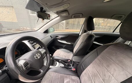 Toyota Corolla, 2011 год, 650 000 рублей, 6 фотография