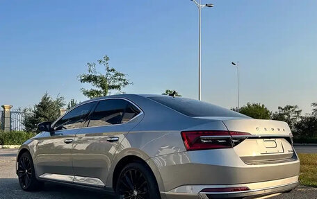 Skoda Superb III рестайлинг, 2023 год, 2 100 600 рублей, 7 фотография