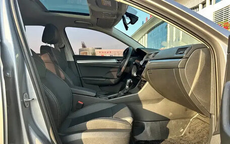 Skoda Superb III рестайлинг, 2023 год, 2 100 600 рублей, 11 фотография