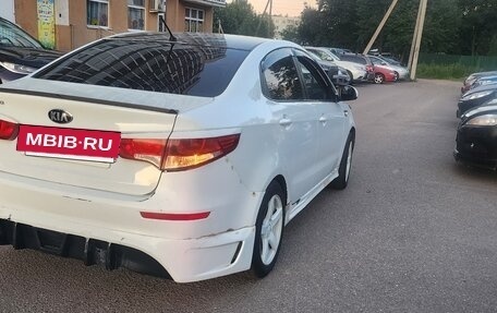 KIA Rio III рестайлинг, 2015 год, 320 000 рублей, 3 фотография