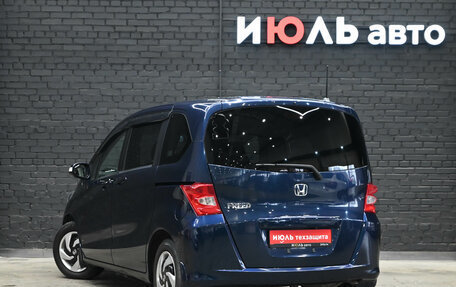 Honda Freed I, 2011 год, 1 040 000 рублей, 4 фотография