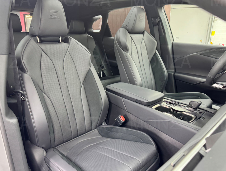 Lexus RX IV рестайлинг, 2026 год, 12 650 000 рублей, 7 фотография