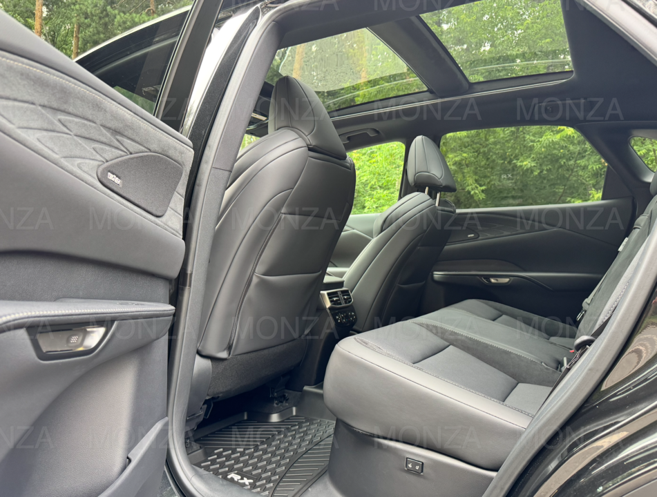 Lexus RX IV рестайлинг, 2026 год, 12 650 000 рублей, 17 фотография