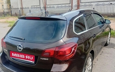 Opel Astra J, 2012 год, 790 000 рублей, 4 фотография