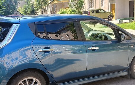 Nissan Leaf I, 2017 год, 800 000 рублей, 5 фотография