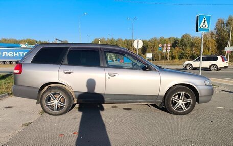 Nissan Wingroad III, 2001 год, 280 000 рублей, 4 фотография