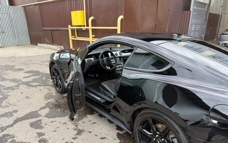 Ford Mustang VI рестайлинг, 2019 год, 3 200 000 рублей, 3 фотография